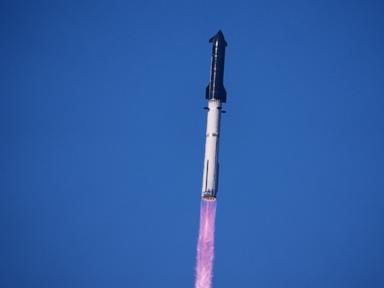 spacex-launches-starship-on-test-flight,-this-time-with-most-advanced-starlinks