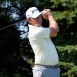 lucas-glover-removes-shoes-at-3m-after-complaints-about-spike-marks-on-the-greens