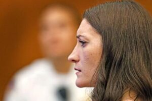 trial-begins-for-lindsay-clancy,-mother-on-trial-in-deaths-of-her-3-children