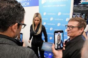 new-york-school-pauses-plan-to-deploy-humanlike-ai-robot-teacher-after-backlash