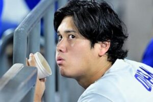 shohei-ohtani-expected-to-pitch-again-this-season,-but-dodgers-in-no-rush