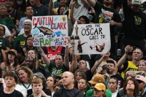 seattle-storm-apologize-for-an-exchange-between-a-co-owner-and-2-fans