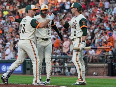 henderson-triples-in-4-run-7th-in-the-orioles’-6-4-win-over-the-phillies