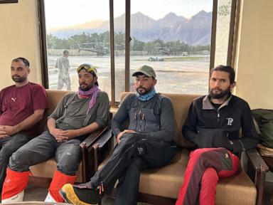 search-resumes-for-missing-climbers-after-avalanche-on-pakistan’s-broad-peak