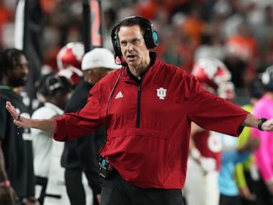 de-stephen-daley-makes-surprise-return-as-defending-national-champion-indiana-opens-practice
