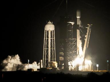 scientists-are-certain-a-wayward-spacex-rocket-slammed-into-the-moon-as-predicted