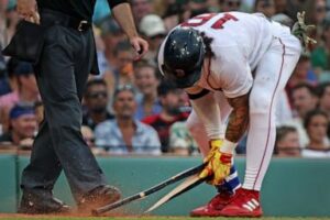 boston-fails-to-post-2nd-win-streak-of-10-plus-in-a-season-for-1st-time,-falls-to-a’s-7-3